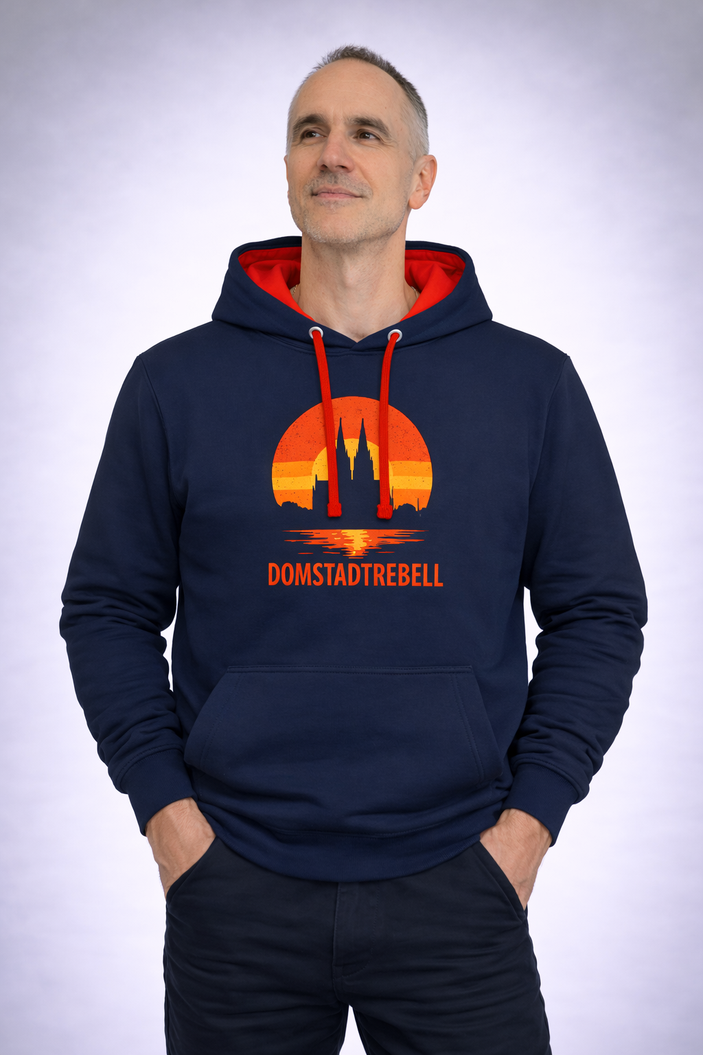 Domstadtrebell – Sunset Horizon Edition | Vintage Köln Kontrast-Hoodie | Kölner Dom im Sonnenuntergang